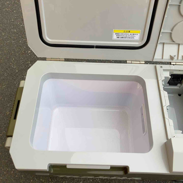 【中古美品】 マキタ/makita コードレス冷温庫・CW001GZO 【桶川店】