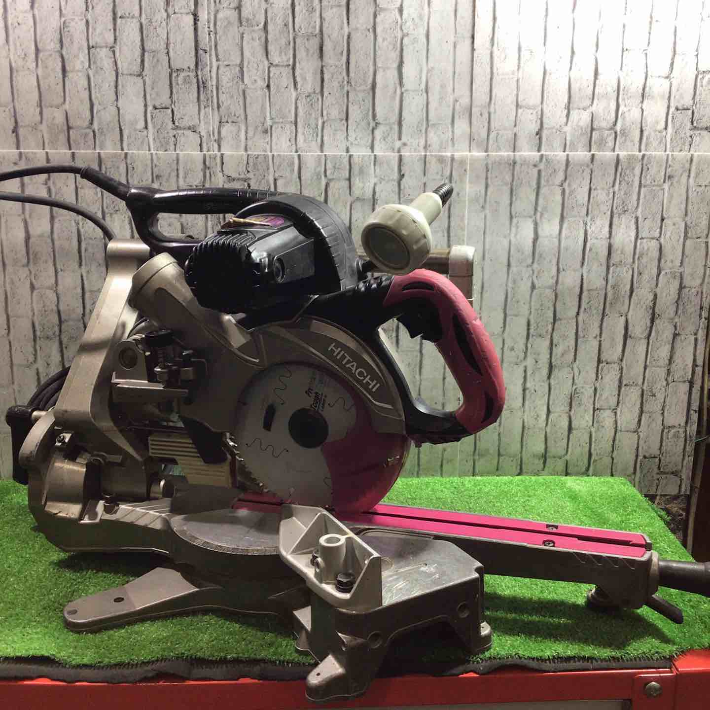 ☆ハイコーキ(HIKOKI ※旧:日立工機) 卓上スライド丸のこ C6RSHC【川口