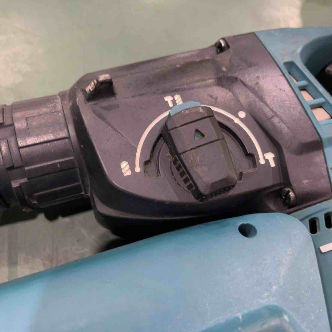★マキタ(makita) コードレスハンマドリル HR244DRGXV【藤沢店】