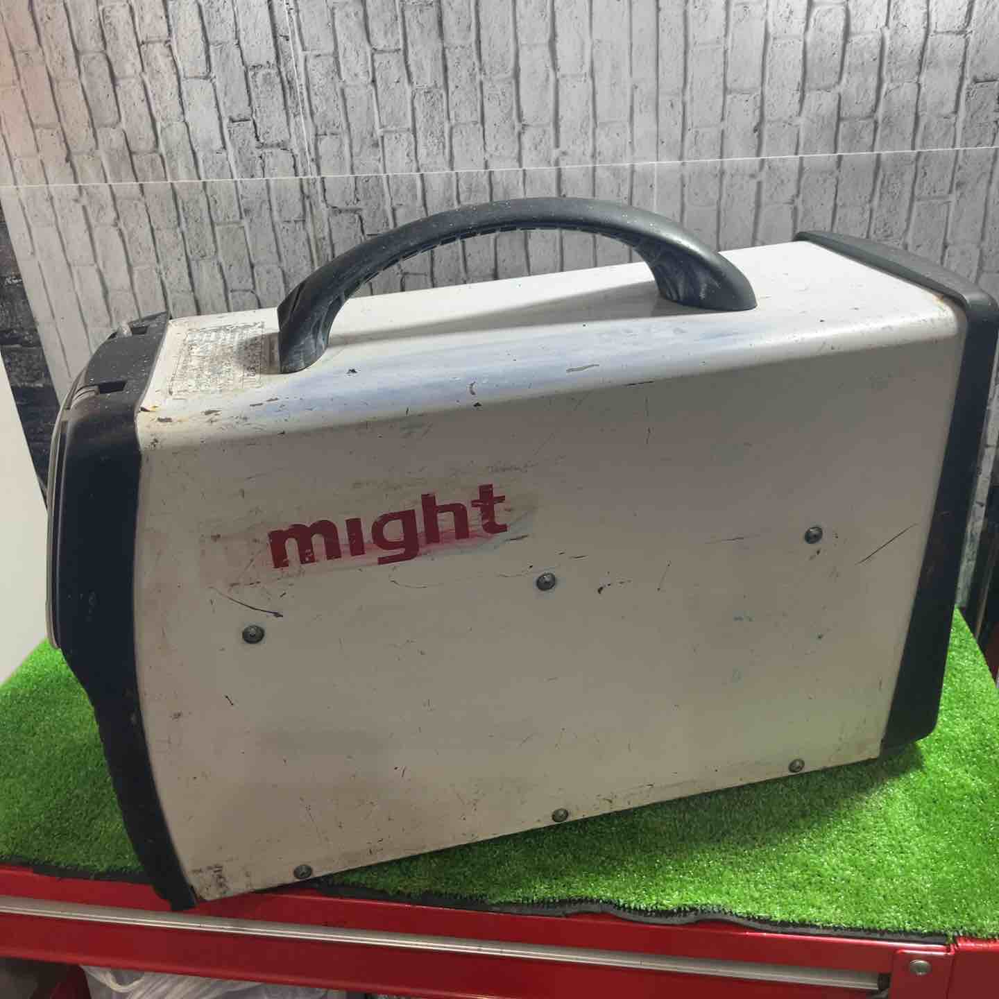 現状品】◇マイト工業(might) リチウムイオンバッテリー溶接機 LBW