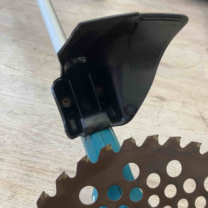 【店頭受取り限定】マキタ(Makita) 充電式草刈機 MUR185SDZ バッテリ・充電器別売【川越店】