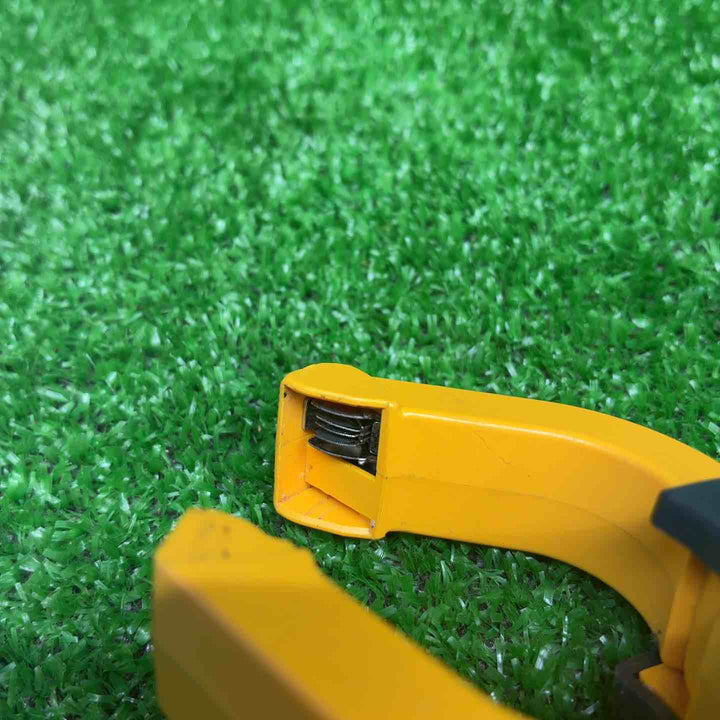 日置電機(HIOKI)  ACリーククランプメーター CM4001【藤沢店】