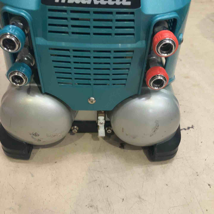 ★マキタ(makita) エアコンプレッサー AC462XS【町田店】