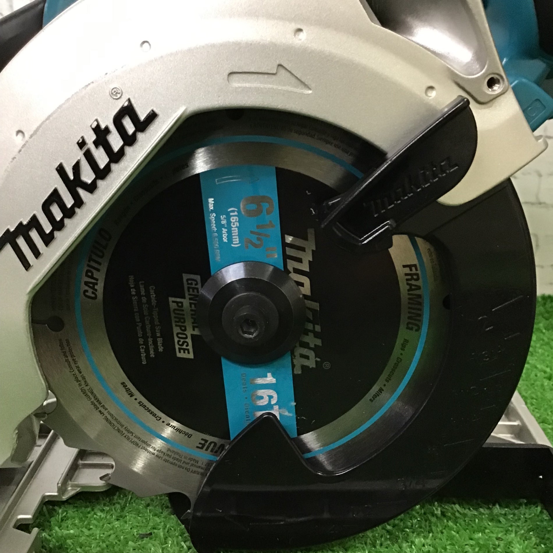 〇makita/マキタ 18Vコードレス丸ノコ XSS02【町田店】 – アクトツール