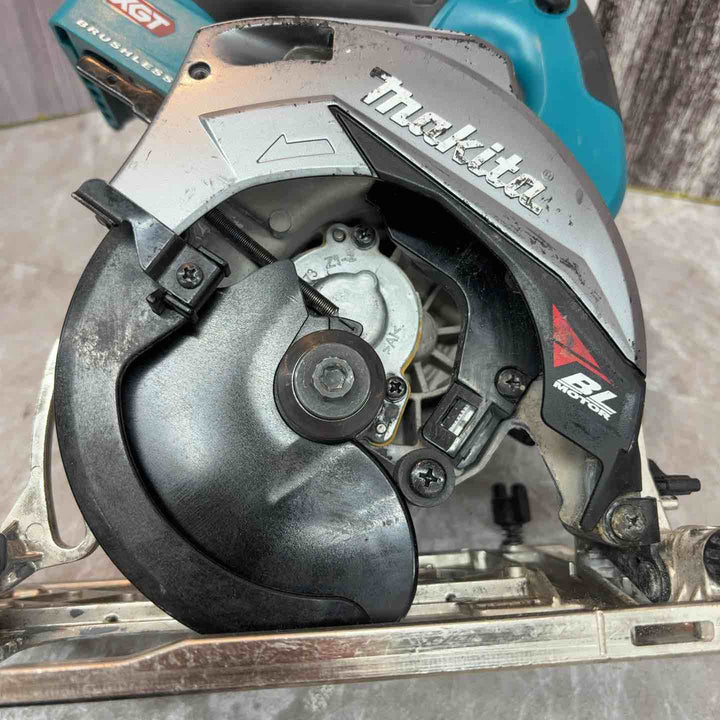 ★マキタ(makita) コードレスマルノコ HS006GZ【八潮店】