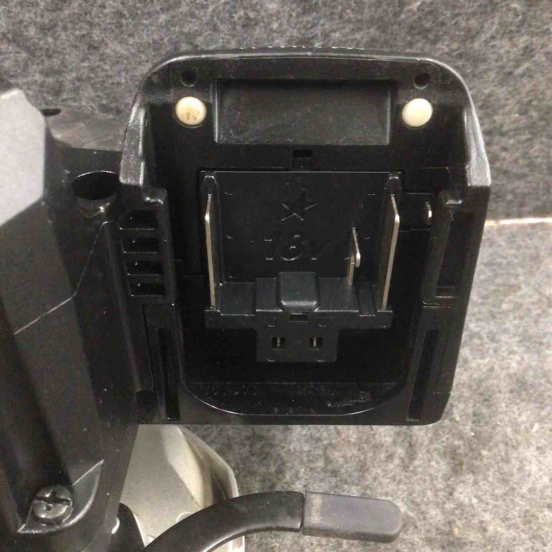 【中古品】 マキタ/makita コードレス丸のこ HS631DZB 【鴻巣店】