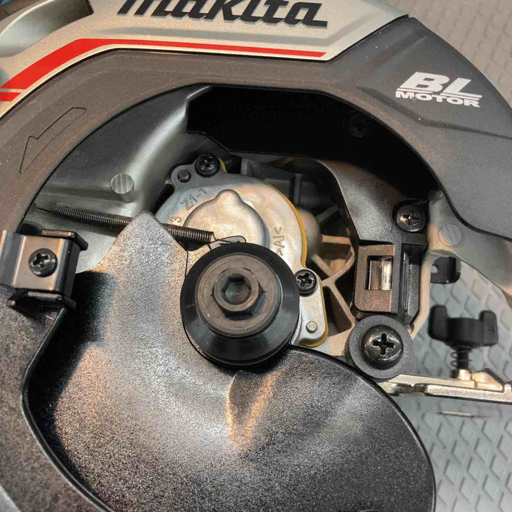【中古品】マキタ(makita) コードレス丸のこ HS475DZ【所沢店】