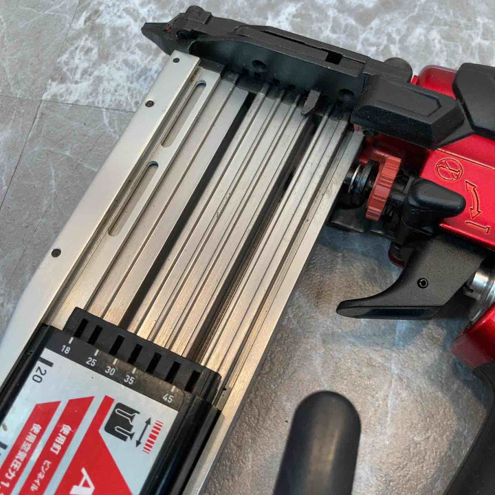 ★マキタ(makita) 高圧ピンネイラ AF502HP【八潮店】