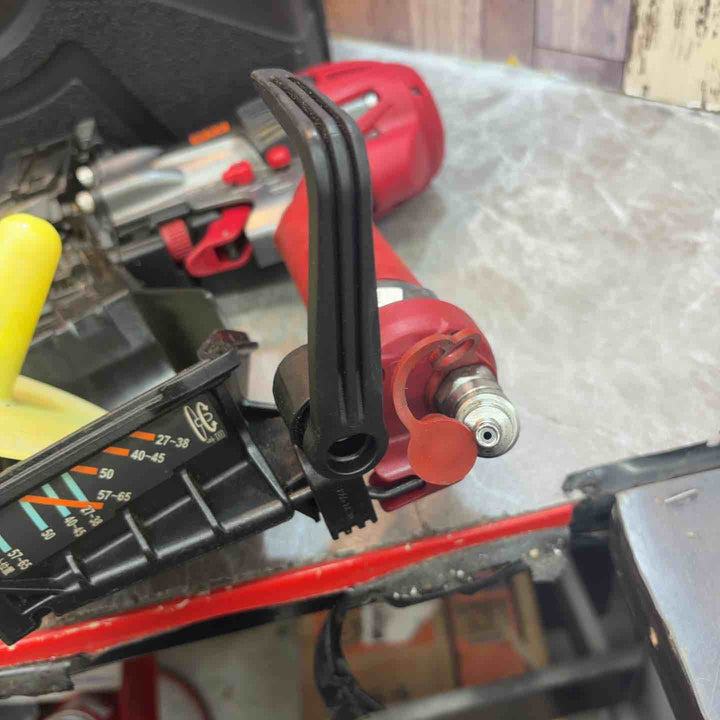 ★マックス(MAX) 高圧エア釘打ち機 HN-65N2(D)-G【八潮店】