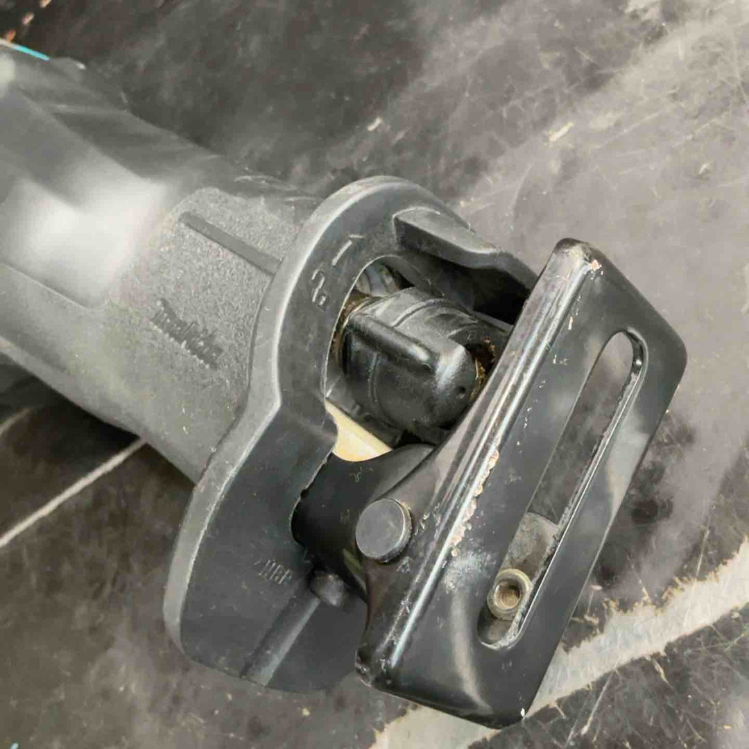 ★マキタ(makita) レシプロソー JR3051T【草加店】