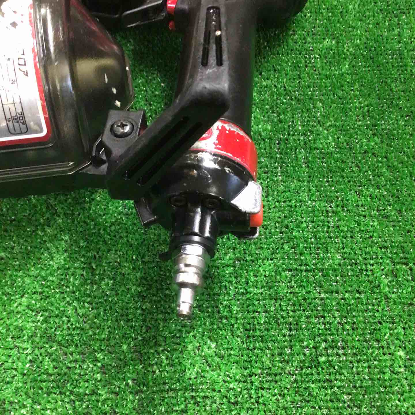 マキタ(makita) 高圧エア釘打ち機 AN512H【町田店】 マキタ(makita) 高圧エア釘打ち機 AN512H【町田店】 – アクトツール