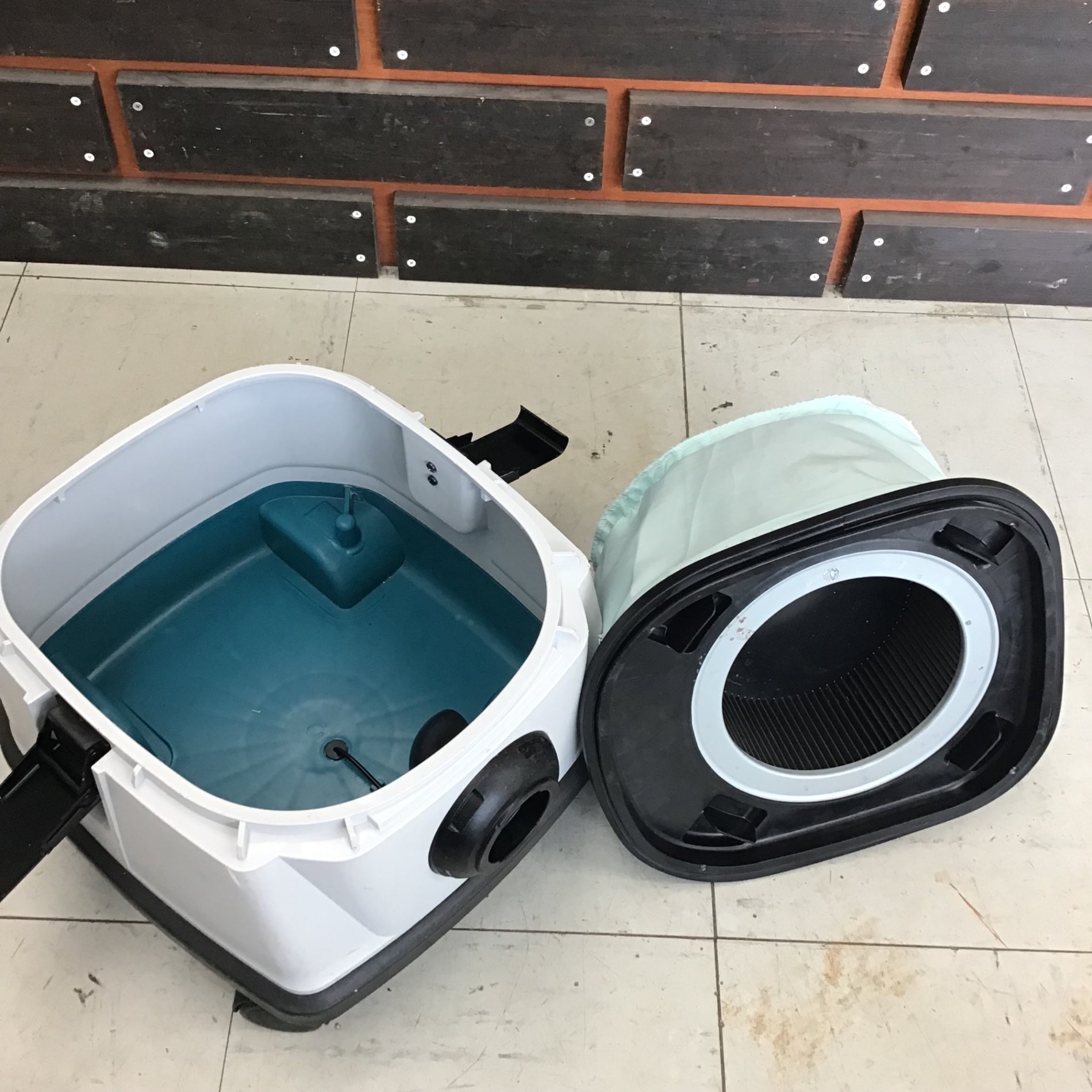 中古品 □ makita 集じん機乾式 484(P) □ O □ ITMMM4NHY120 マキタ(makita) 集じん機 乾式 484(P)【藤沢店】 - メルカリ