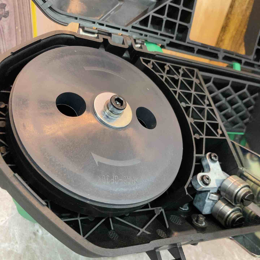 ★ハイコーキ(HIKOKI ※旧:日立工機) コードレスバンドソー CB18DBL(S)(NN)【八潮店】