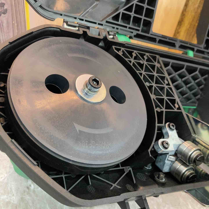 ★ハイコーキ(HIKOKI ※旧:日立工機) コードレスバンドソー CB18DBL(S)(NN)【八潮店】