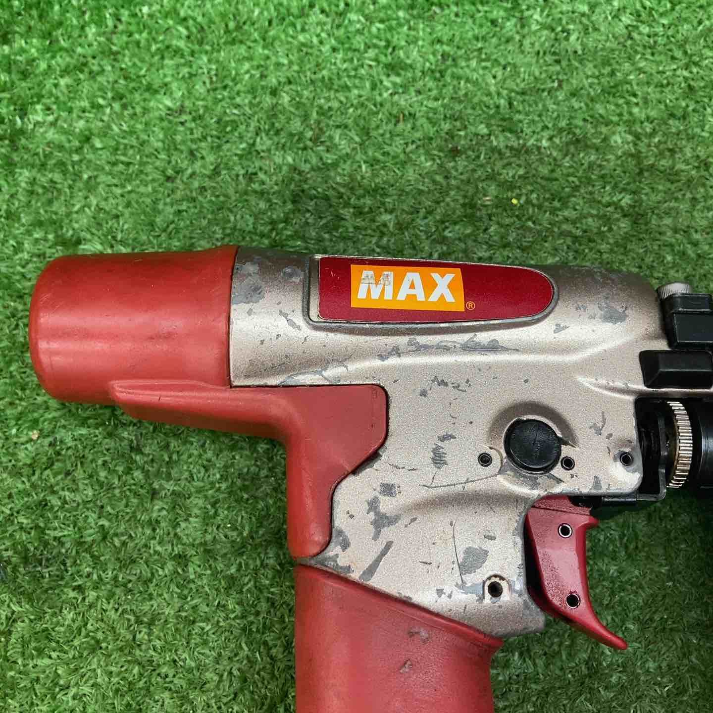 マックス(MAX) 高圧フロアタッカ HA-38F1/438MAフロア 4MA【川越店