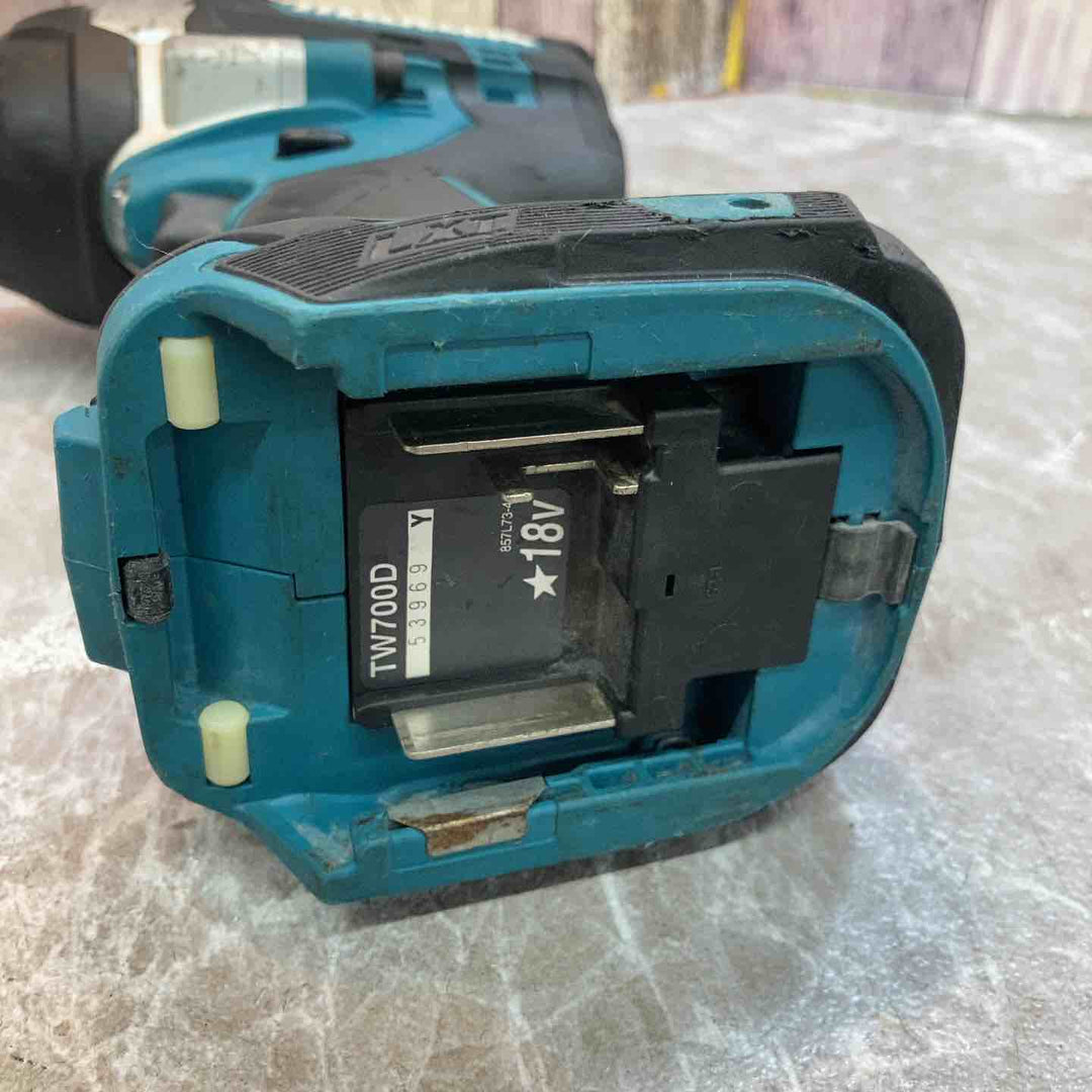★マキタ(makita) コードレスインパクトレンチ TW700DZ【八潮店】