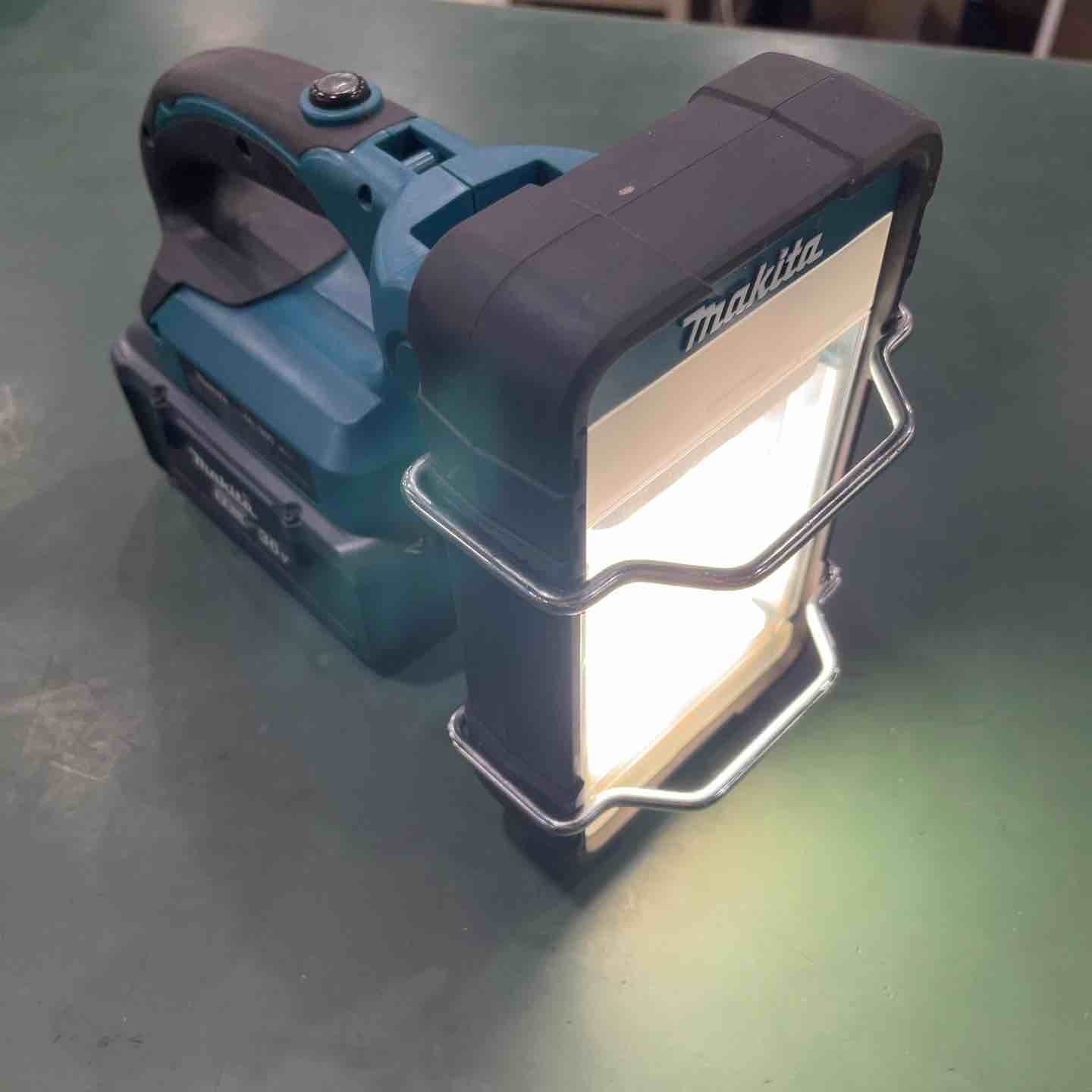 マキタ(makita) コードレス蛍光灯 ML360 ML360 | 株式会社マキタ