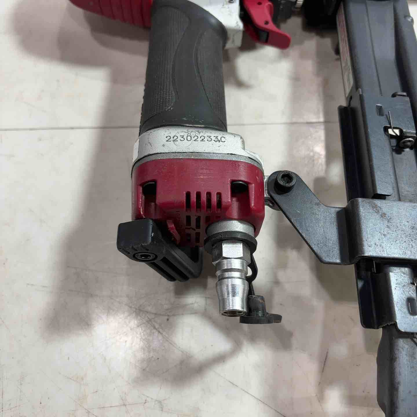 ☆マックス(MAX) 常圧内装エアタッカ TA-232G2/4MA内装 動作確認済み