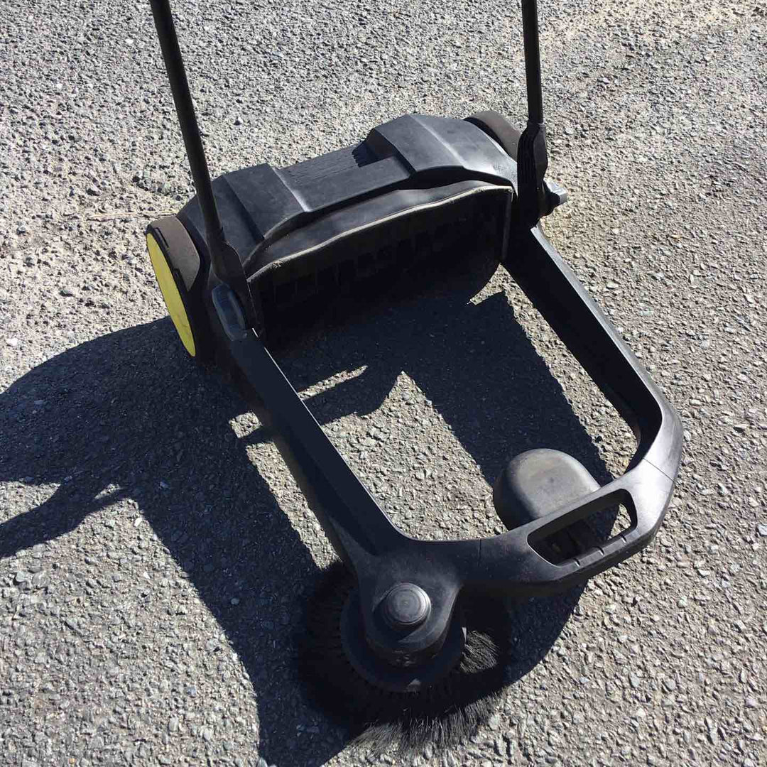 【現状品 / 店頭受取り限定】 ケルヒャー/KARCHER 手押式スイーパー S4 1766-320 【鴻巣店】