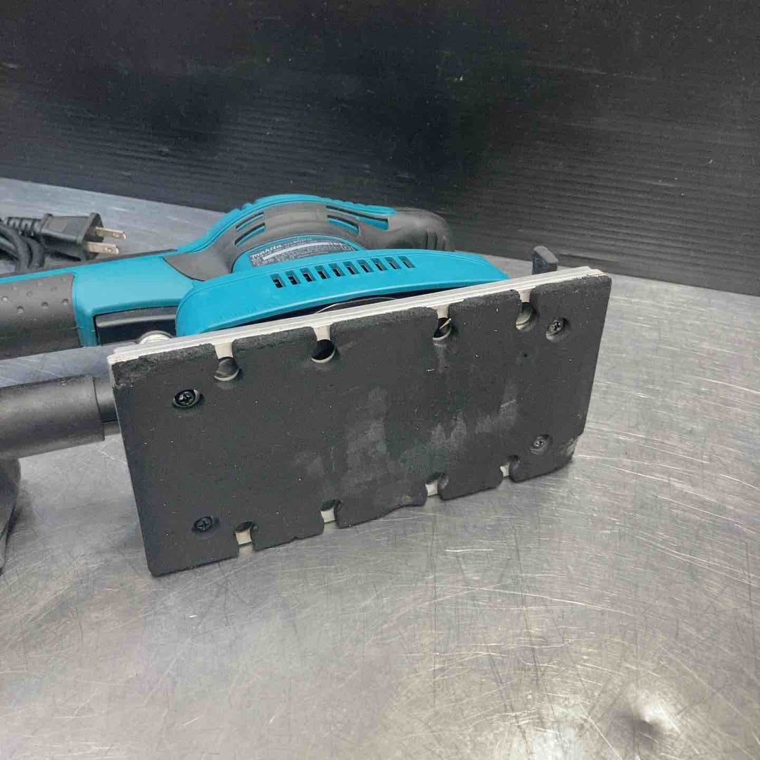 【中古品】 マキタ(makita) 仕上サンダ BO3710 【東大和店】