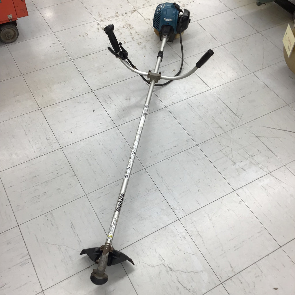 店頭引き取り限定】◎メンテ済み◎ マキタ/makita エンジン刈払機