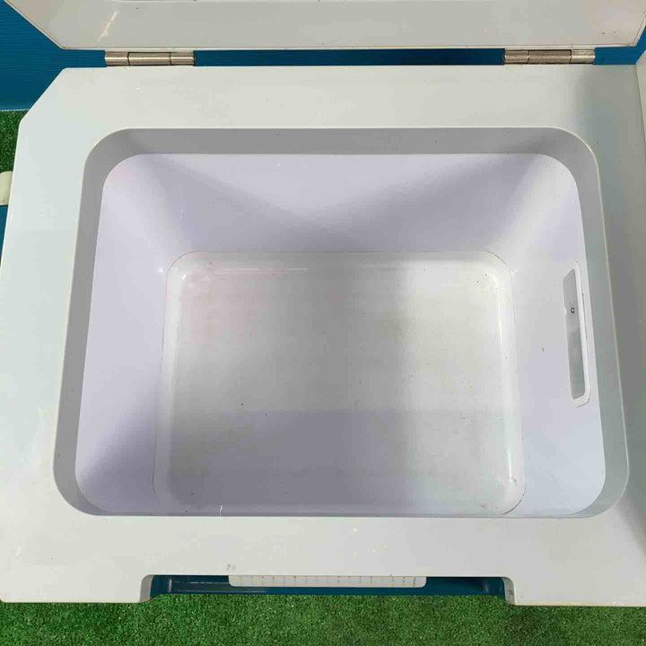 ★マキタ(makita) コードレス冷温庫 CW180DZ【岩槻店】