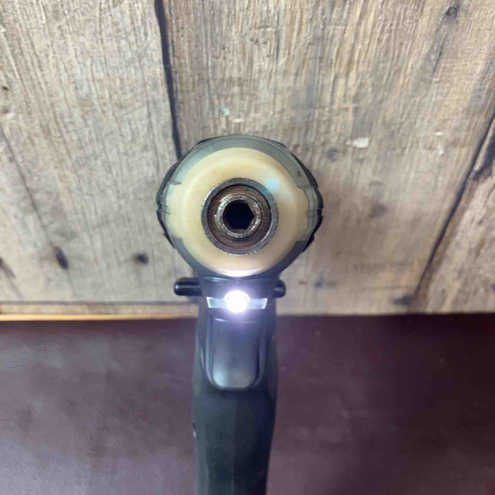 【中古品】マキタ(makita) コードレスインパクトドライバー TD111DZB 10.8V【東大和店】