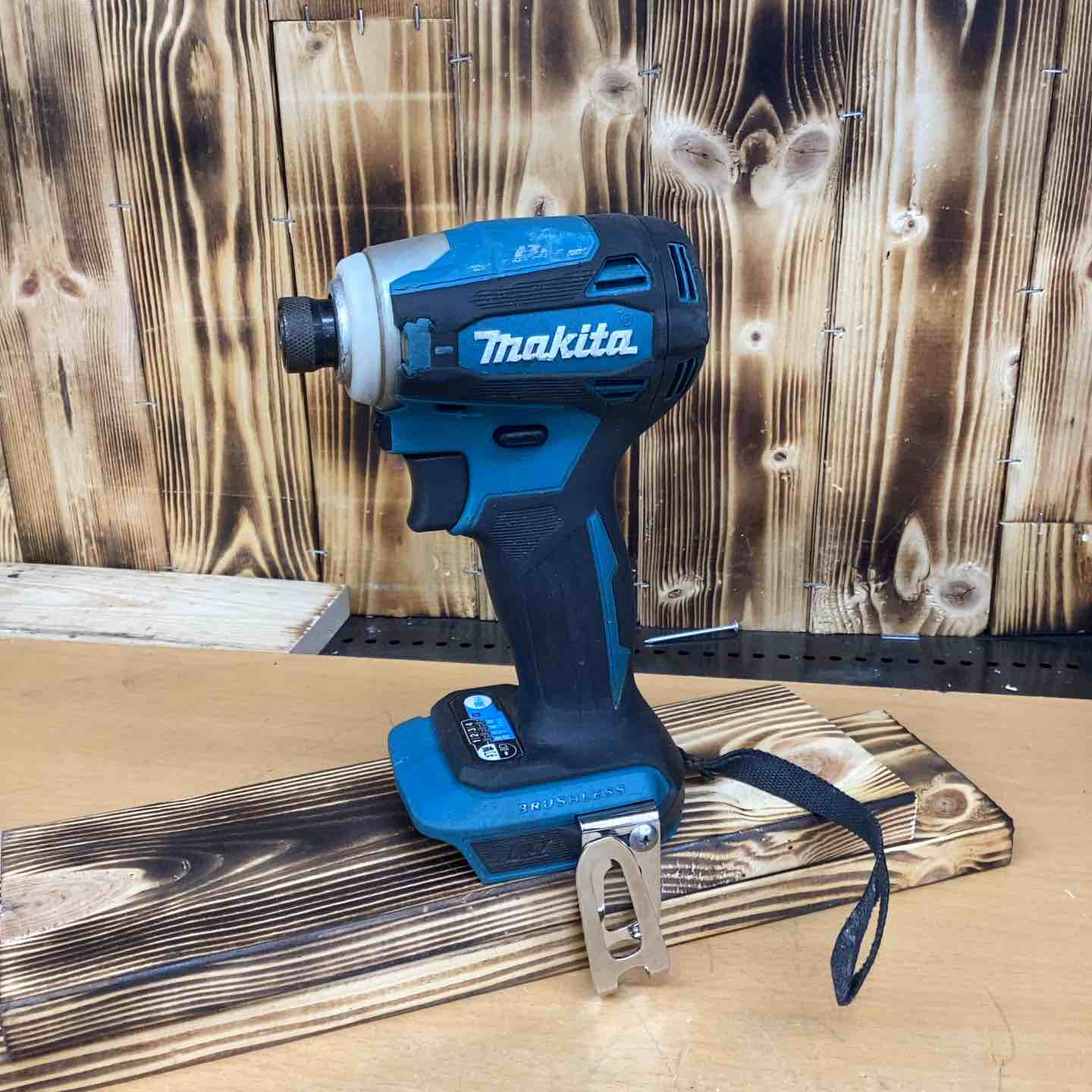 未使用品】☆マキタ(makita) コードレスインパクトドライバー 未使用品】☆マキタ(makita) コードレスインパクトドライバー