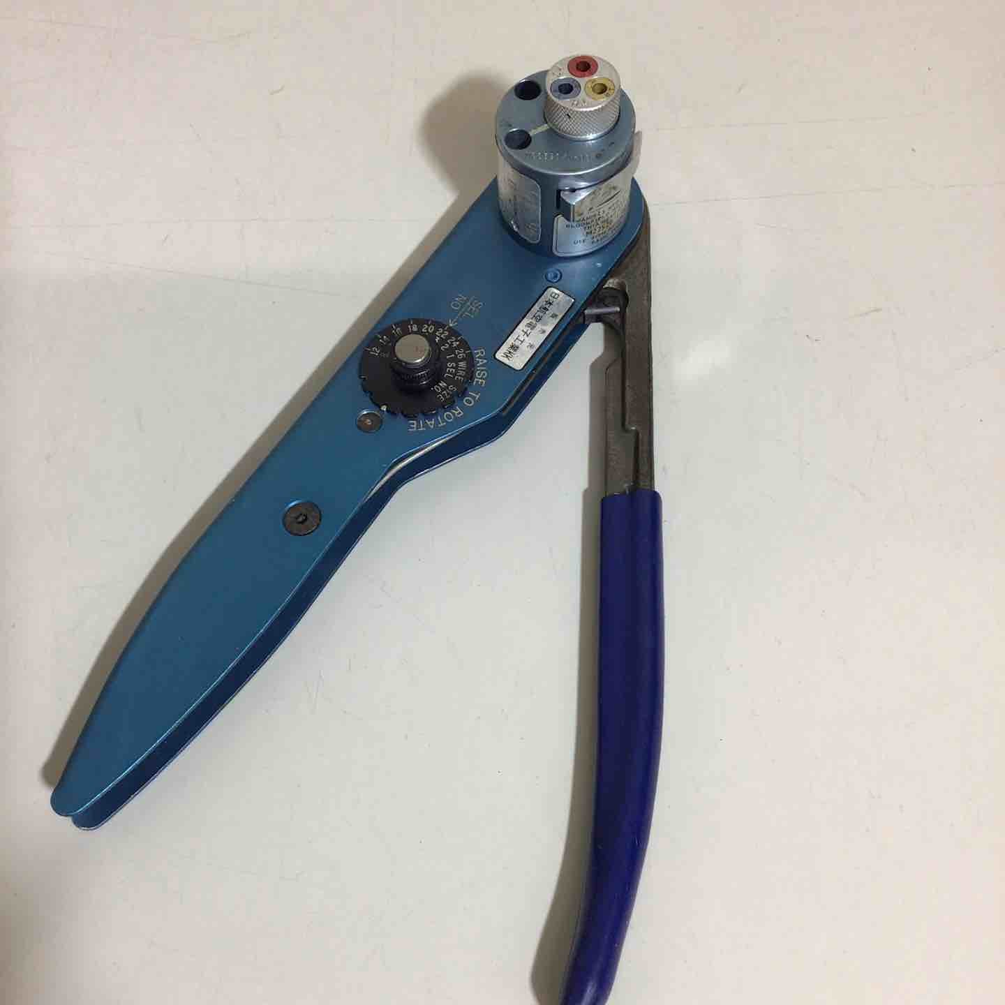 中古品】DMC コンタクトピン圧着工具 M22520/1-01【戸田店 中古品】DMC コンタクトピン圧着工具 M22520/1-01【戸田店