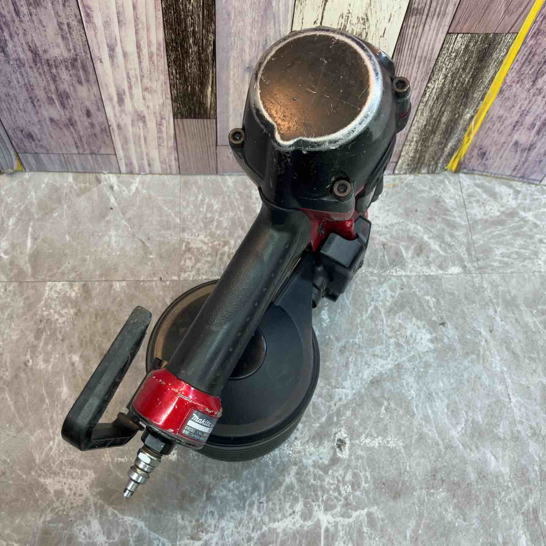 ★マキタ(makita) 高圧エア釘打ち機 AN930H【八潮店】