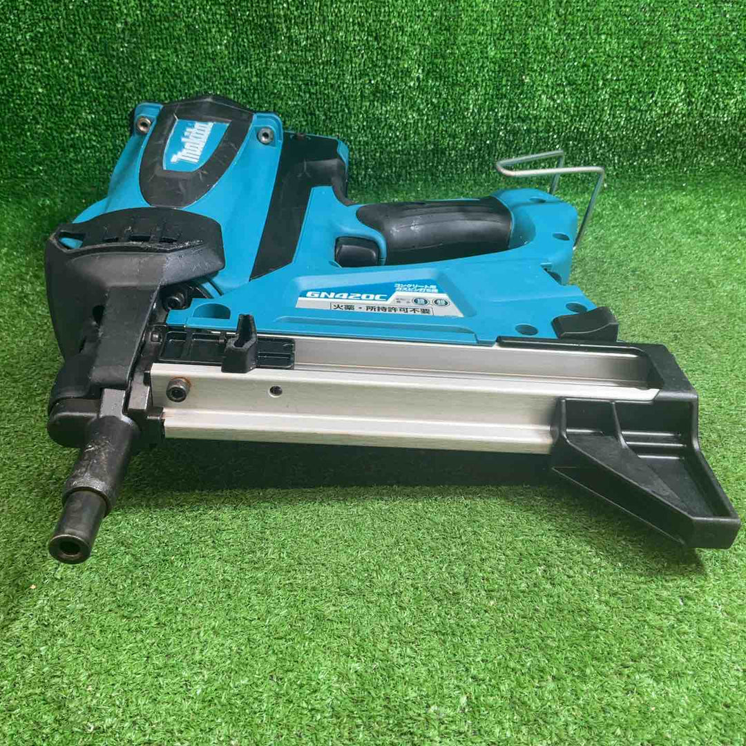 【現状品】マキタ(makita) コードレスコンクリート用ガスピン打ち機 GN420C【藤沢店】