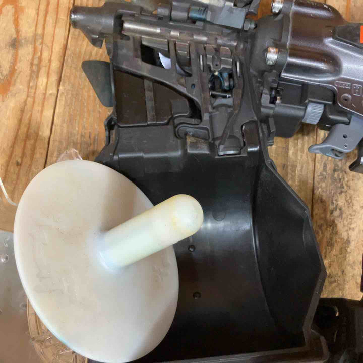 【動作良好】★マックス(MAX) 高圧エア釘打ち機 HN-90N6(D)-G【所沢店】