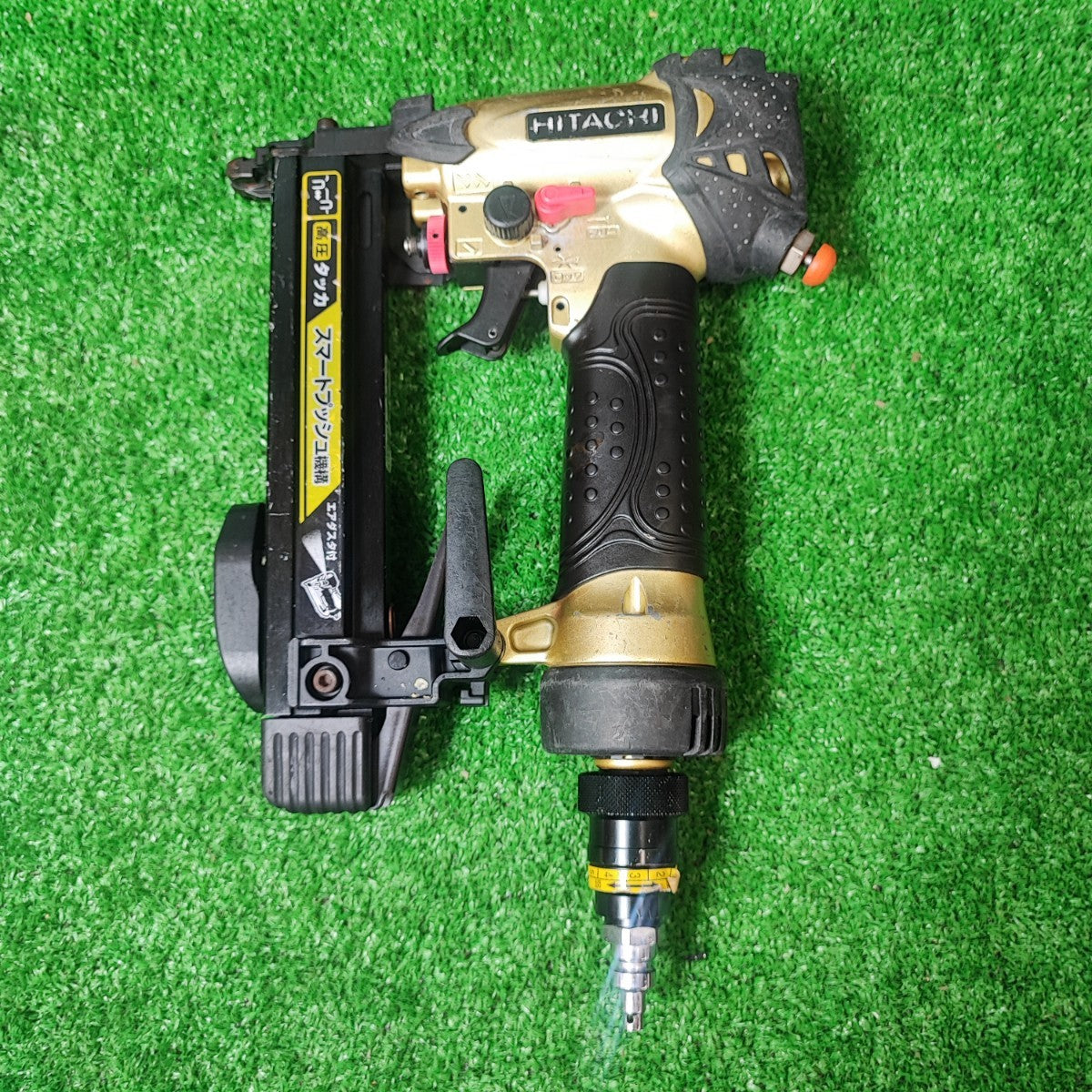 ☆ハイコーキ(HIKOKI ※旧:日立工機) 高圧エアタッカ N2504HMB【岩槻店
