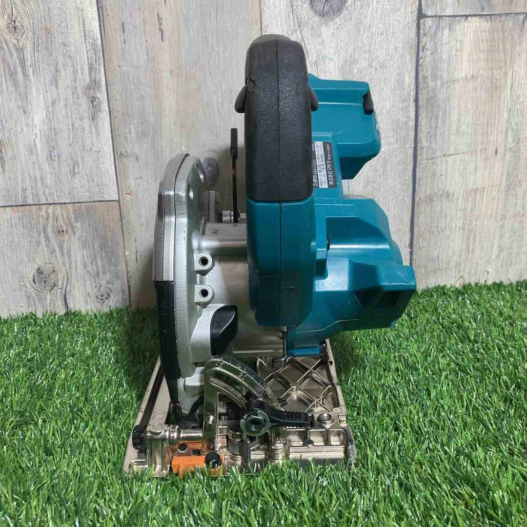 ★マキタ(makita)18V 125mmコードレス丸のこ HS474DZ 本体のみ 若干ベース歪み有【戸田店】