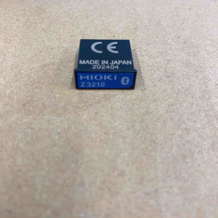 HIOKI デジタルマルチメータ DT4261 無線通信(Z3210装着時):通信距離 見通し10m 携帯用ケース＆ワイヤレスアダプタ付き【八潮店】