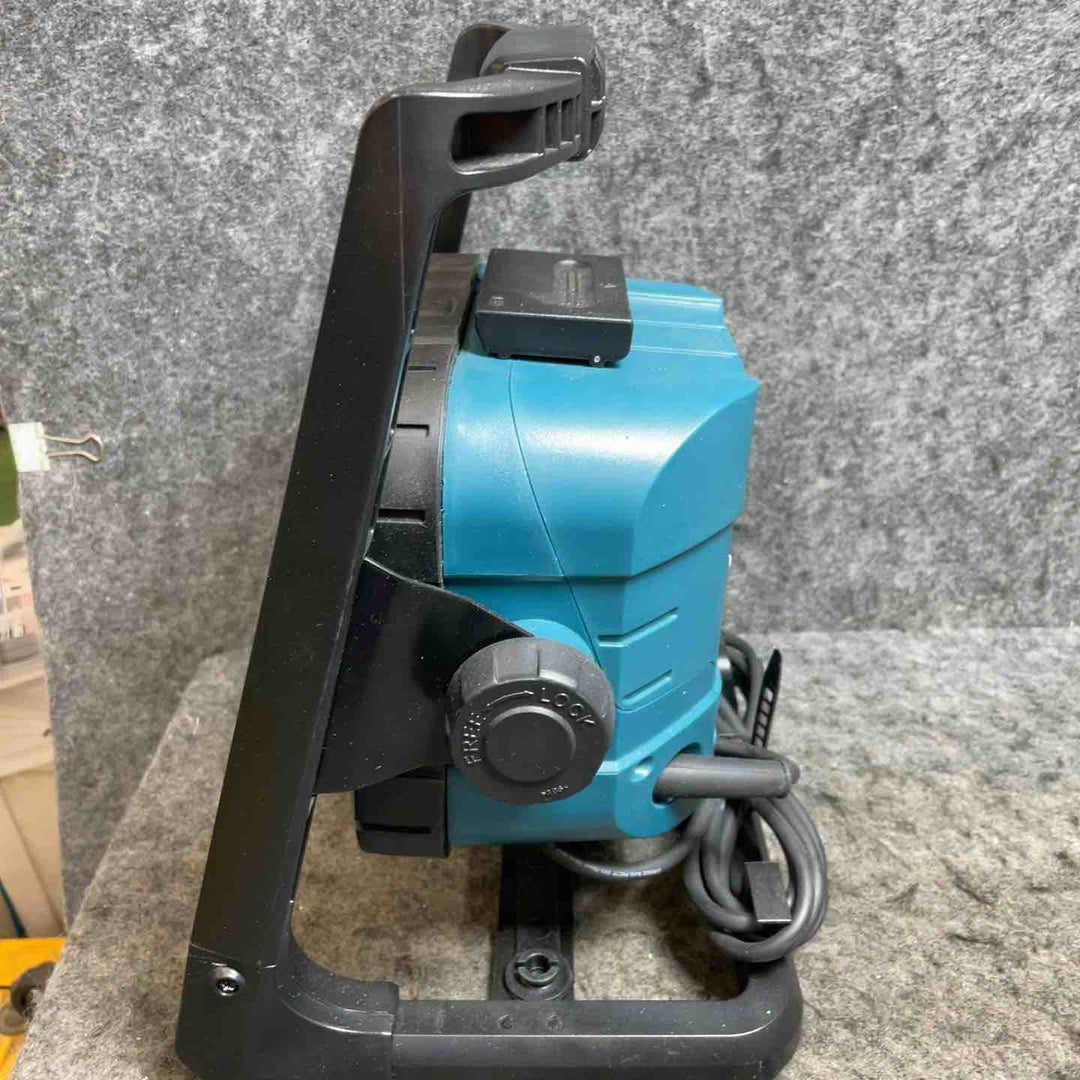 マキタ(makita) コードレスLEDスタンドライト ML805【桶川店】