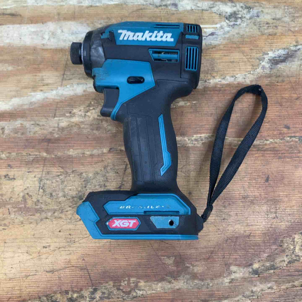 マキタ(makita) TD002GZB コードレスインパクトドライバー【船橋馬込店】【店頭取引限定】【中古】管理番号：IT5OVVRV3MYU ☆マキタ(makita) コードレスインパクトドライバー TD002GZ【柏店