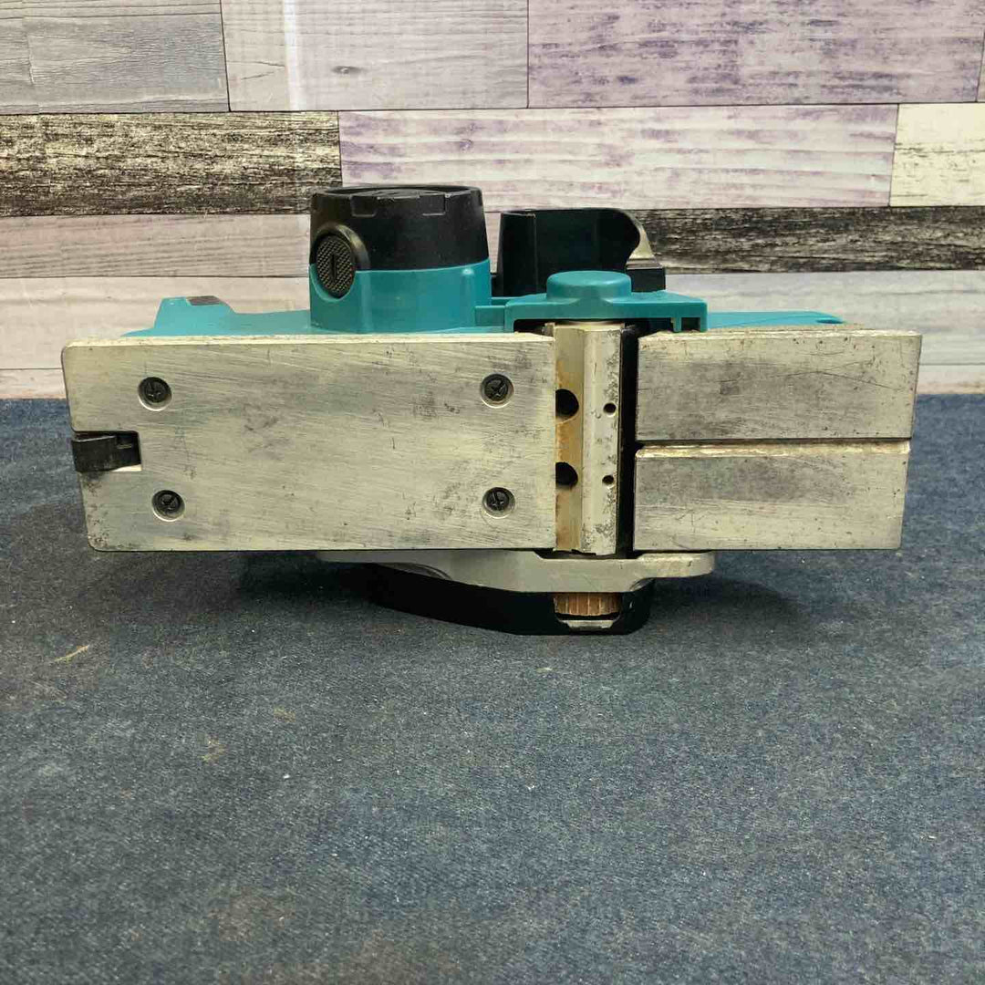 ★マキタ(makita) コードレスカンナ KP180DZ【八潮店】