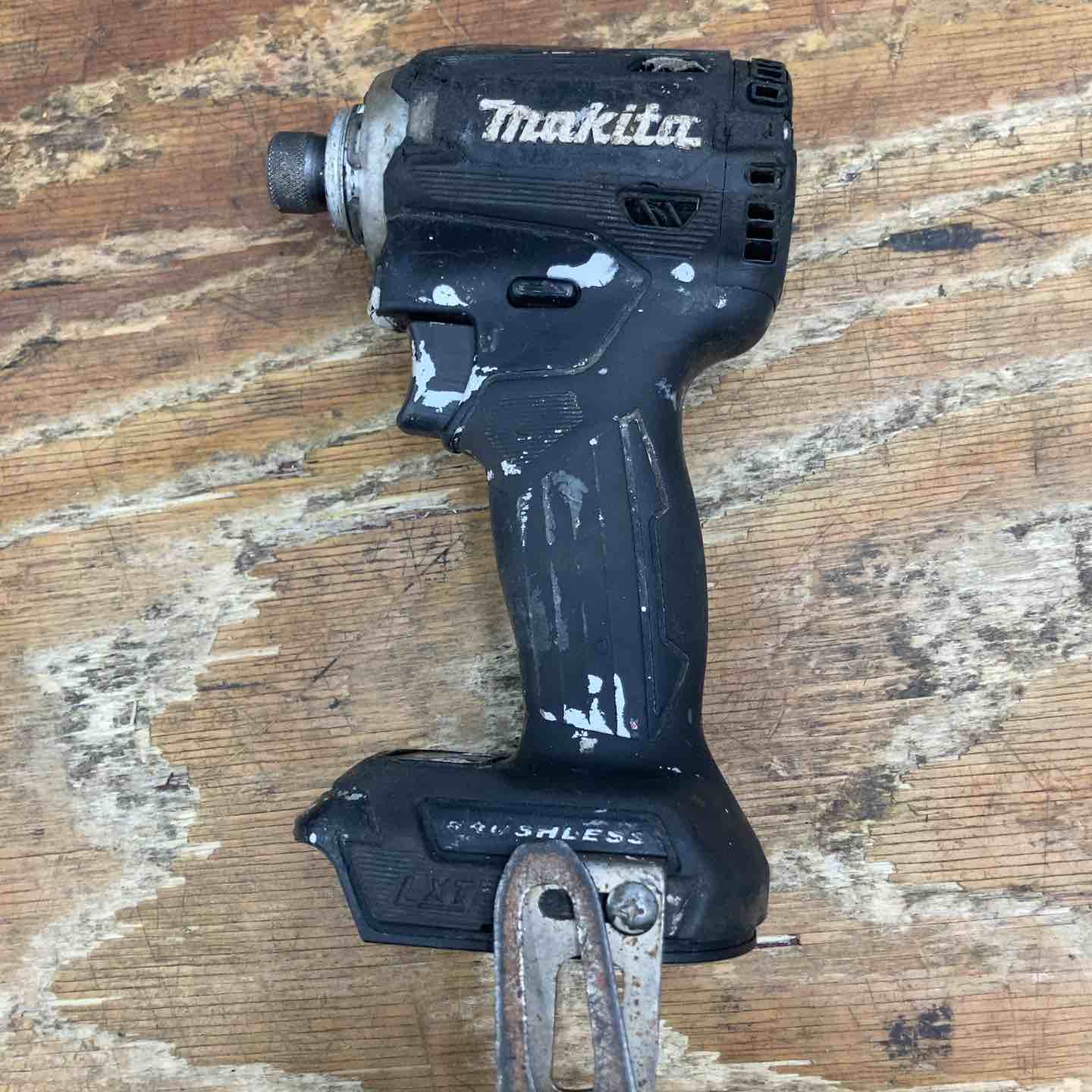 中古品】☆マキタ(makita) コードレスインパクトドライバー TD171DRGXB