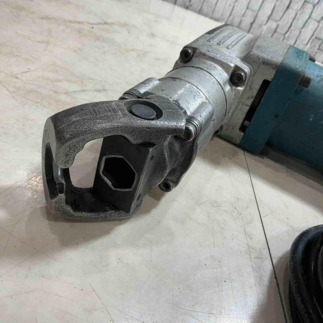 ★マキタ(makita) 電動ハンマ HM0830【川口店】