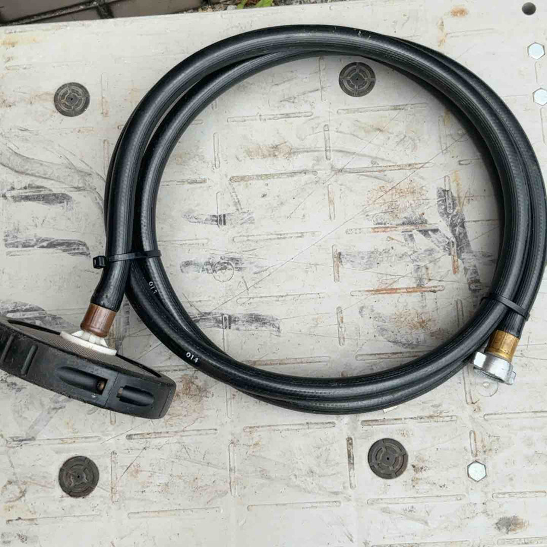 【店頭受取り限定】マルヤマ エンジン高圧洗浄機 GSW15C ストレーナー延長ホース ガン付き【草加店】