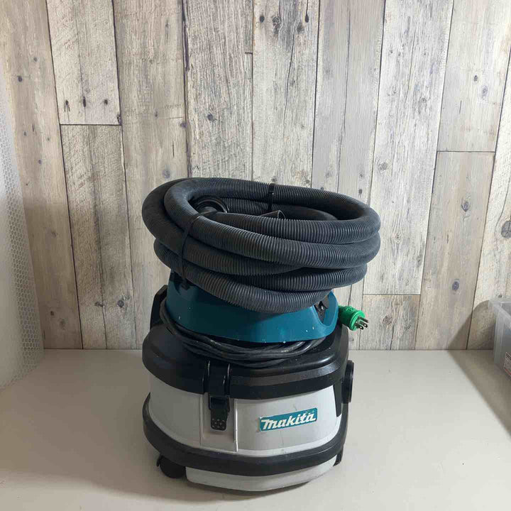 ◇マキタ(makita) 乾式 集じん機 482(P)【戸田店】