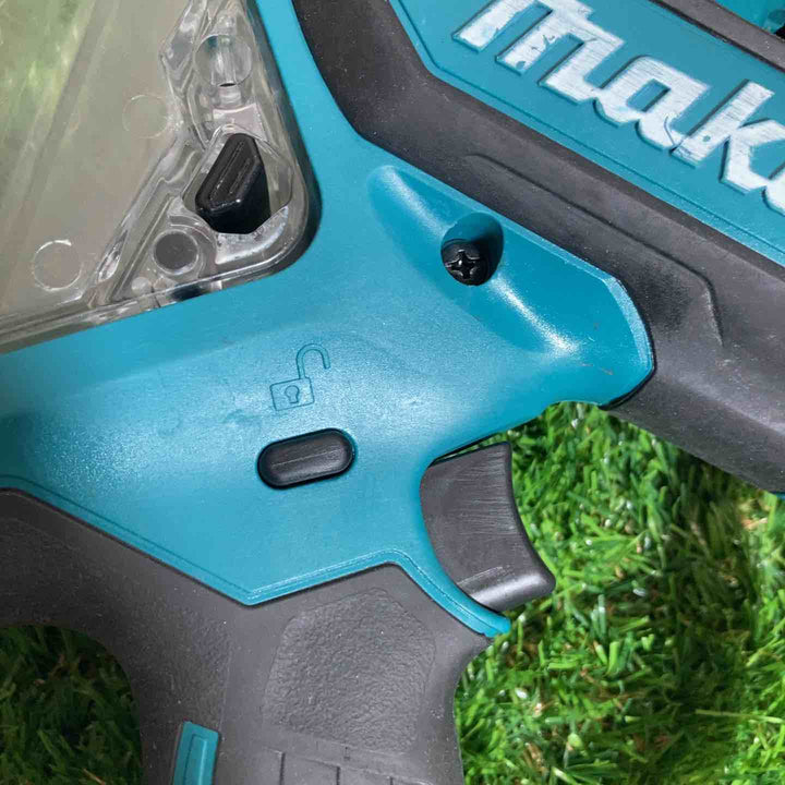 ★マキタ(makita) コードレスボードカッタ SD180DZ【戸田店】