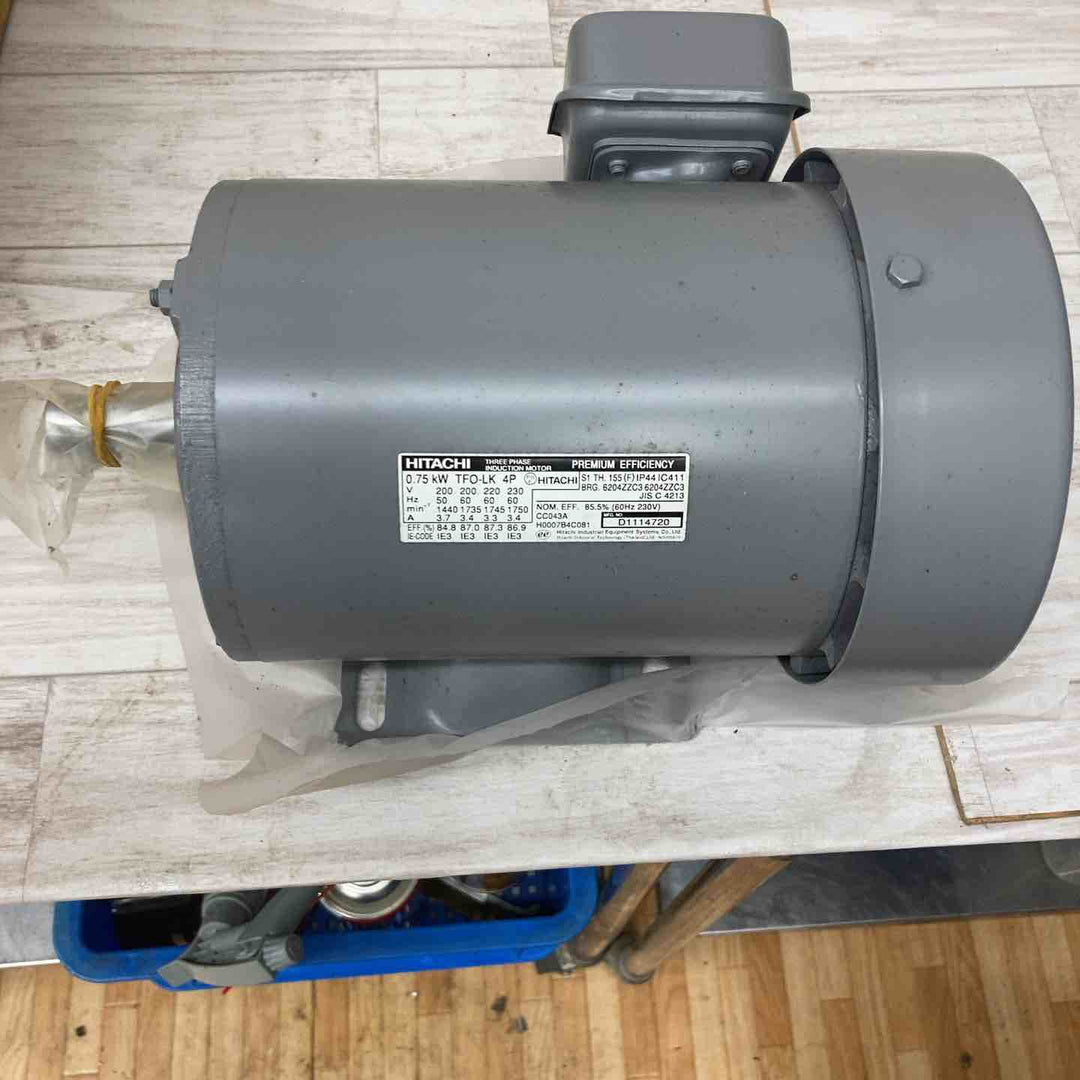 HITACHI 日立 三相モートル 0.75kW TFO-LK 4P 2V【柏店】
