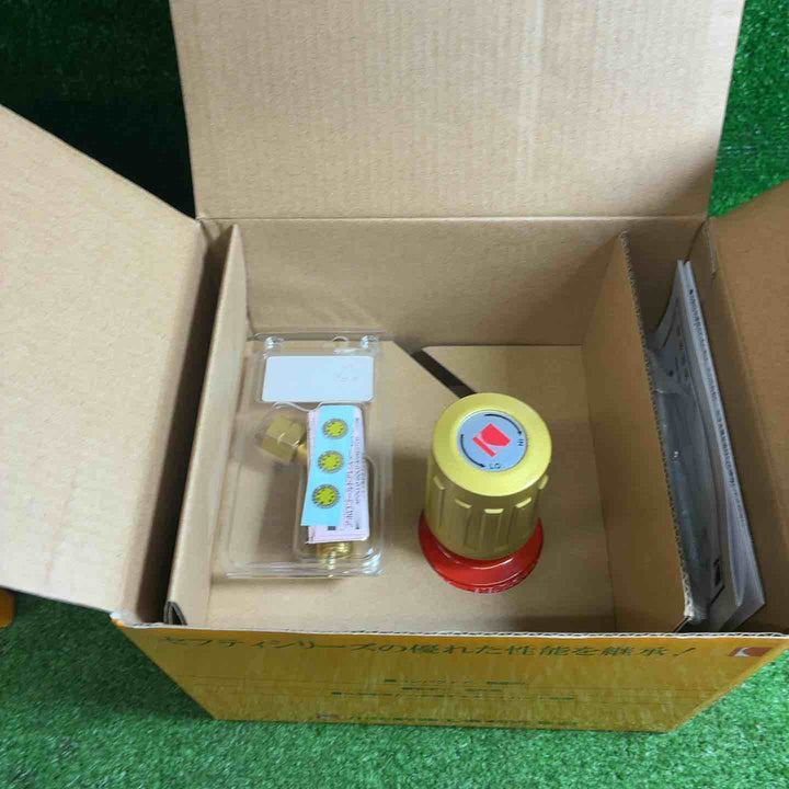 【未使用品】小池酸素 容器圧力調整器 セフティゴールドV SGV-1 (酸素用)×1 SGV-2 (アセチレン用)×1 【藤沢店】