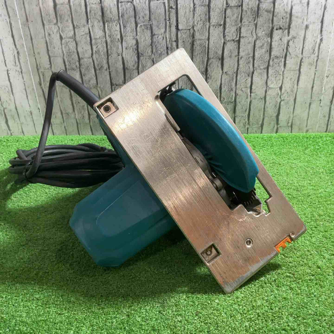 ★マキタ(makita) 電気マルノコ 5637BA 動作確認済【川口店】
