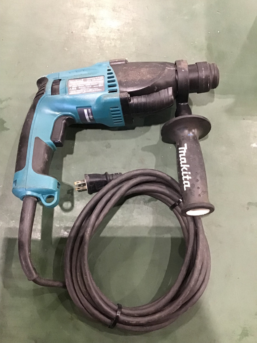 ★マキタ(makita) ハンマドリル HR1830F【川口店】