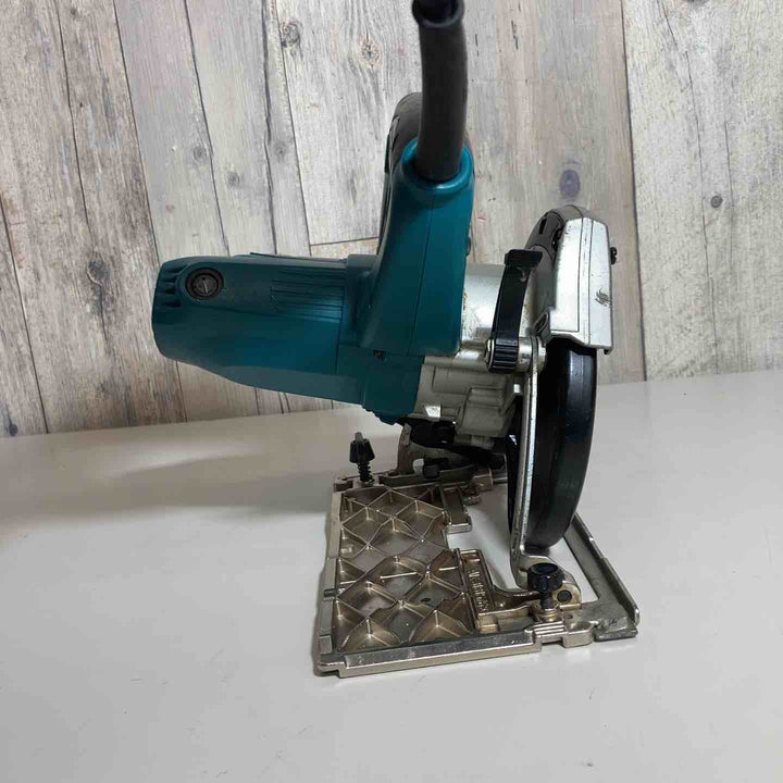 ★マキタ(makita) 125mm内装マルノコ 5241【戸田店】