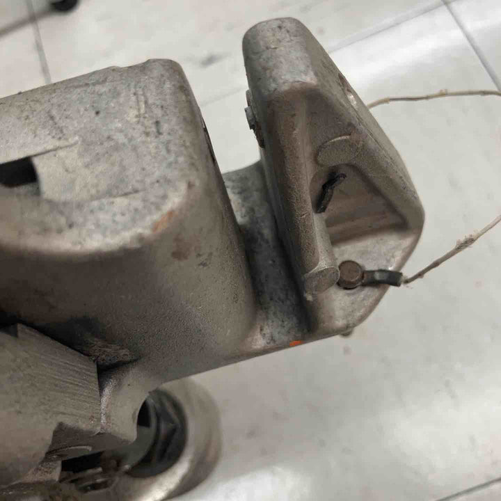 【現状品/店頭受取り限定】◇ケイミュー(KMEW ※旧:クボタ) 屋根材専用切断機  シングルカッター KLKGD【鴻巣店】