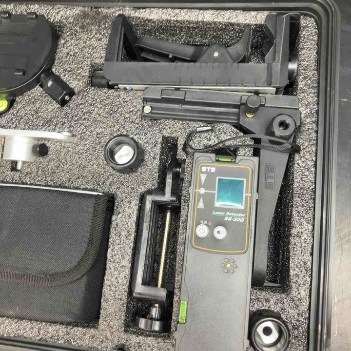 ◇STS(ALINCO) フルライングリーンレーザー墨出し器 ALC-44G【川越店】